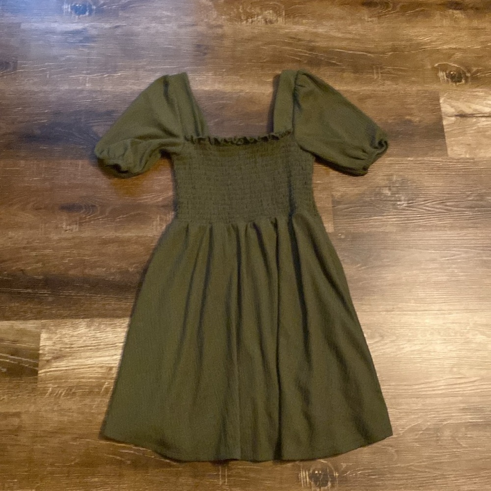 Nine West Green Puff Sleeve Sundress